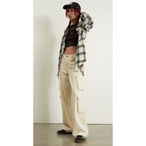 PacSun 90’s Baggy Cargo Pants Relaxed Fit Midrise Vanilla Size 27